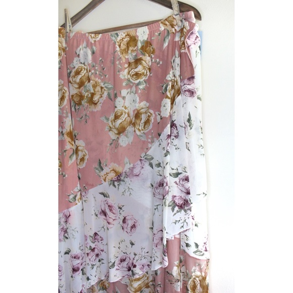 Pyramid Collection Floral Tiered Maxi Skirt XXXL - Picture 2 of 10